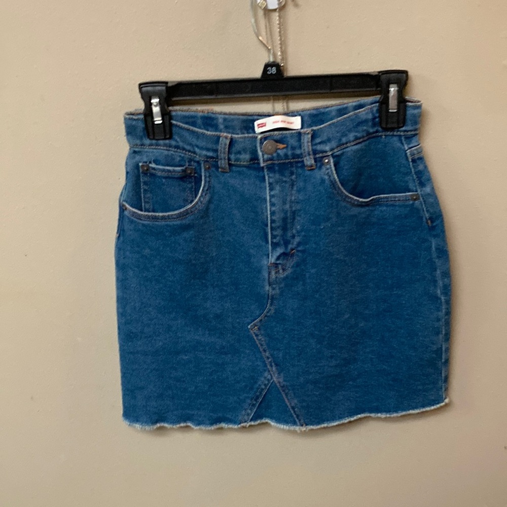 Levi’s high rise skirt